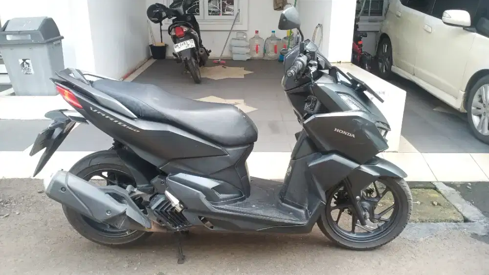 Honda Vario 160 ABS Tahun 2022 Pribadi