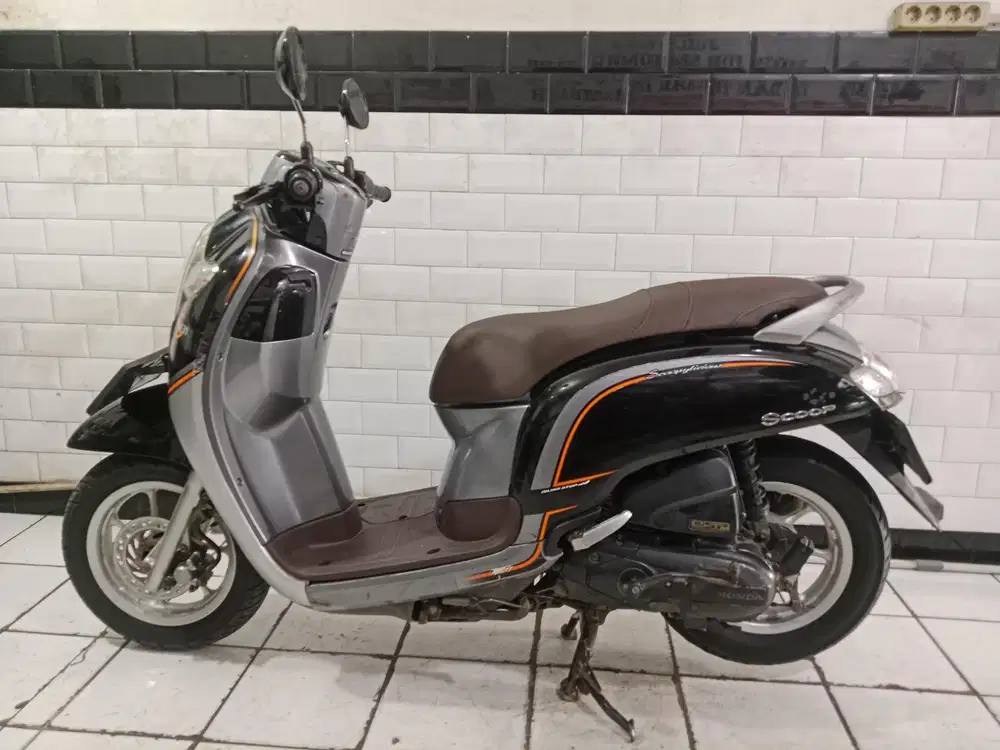 Honda scoopy donat tahun 3017