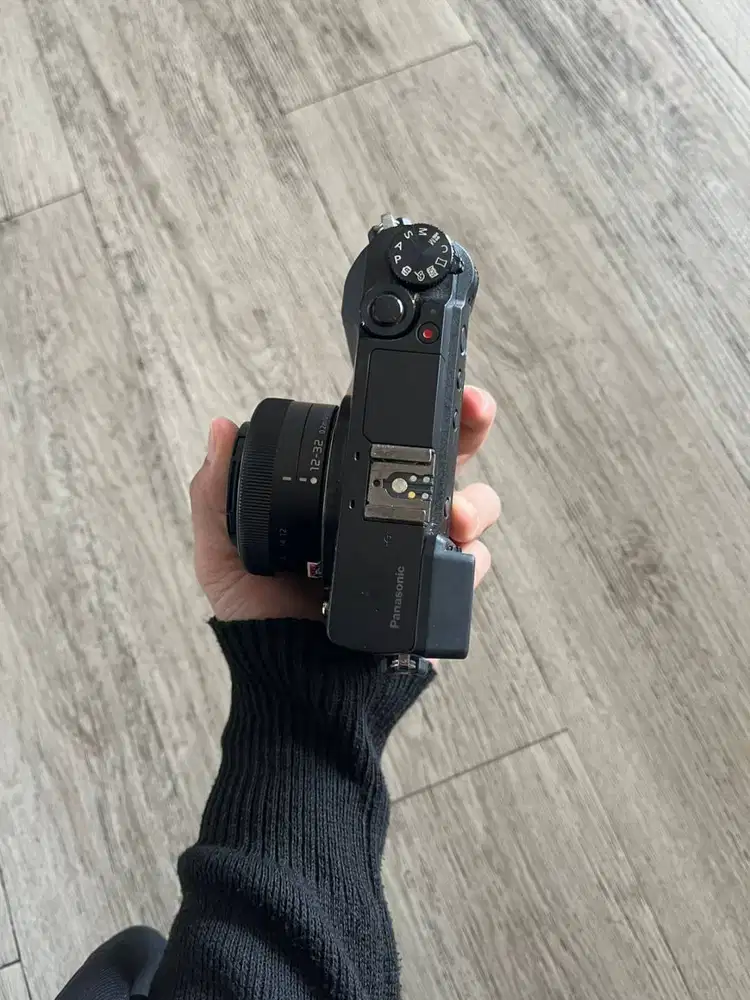 KAMERA LUMIX DMC-GX85 + KIT KODE ICM 1181