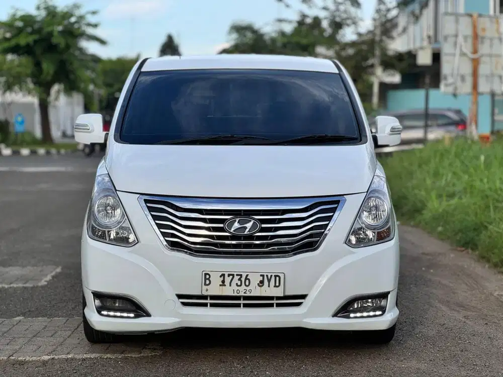 Hyundai H1 XG 2.4 AT 2015