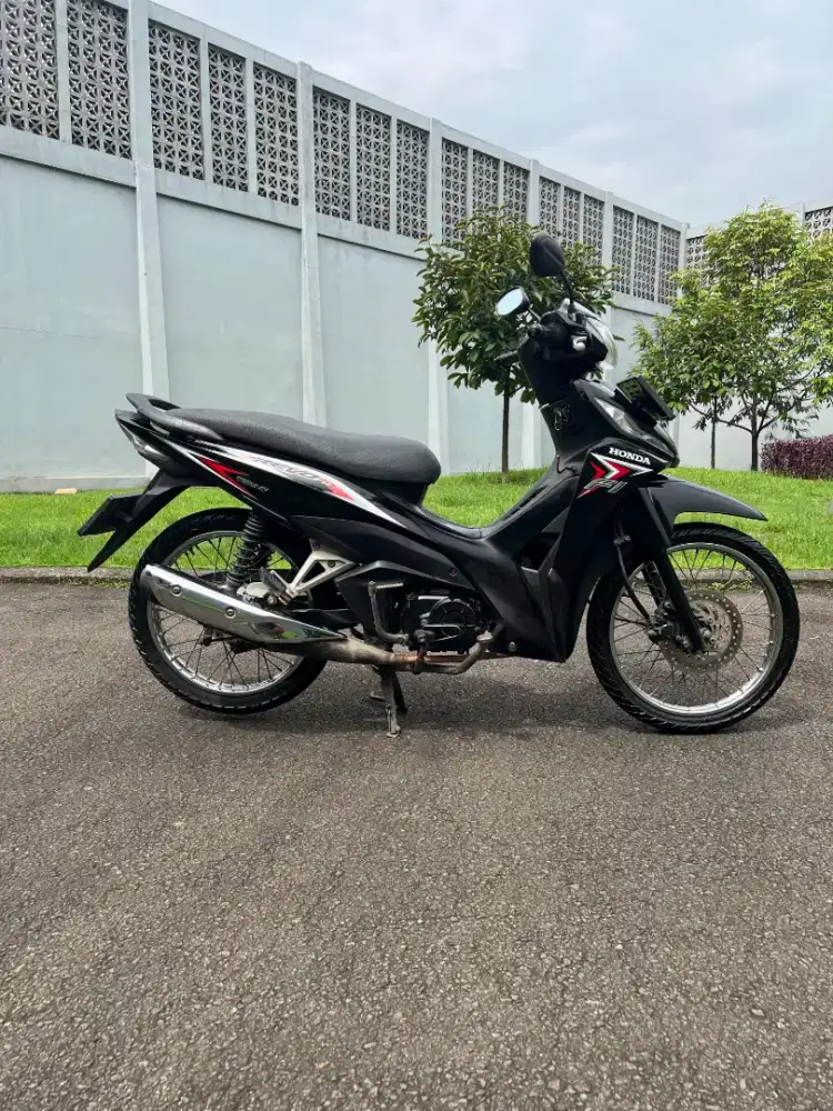 Di jual Revo Fit 2017 pemakaian 2018