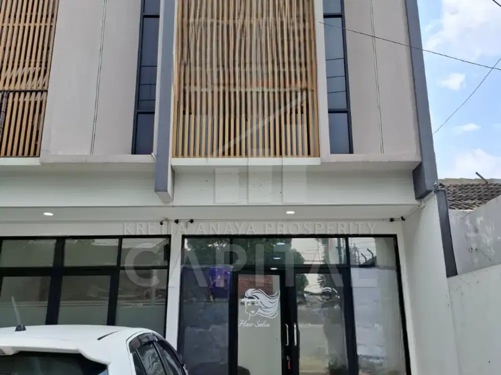 RUKO CANTIK DI ANTAPANI LOKASI STRATEGIS PINGGIR JALAN SIAP USAHA