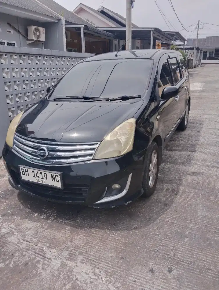 Grand Livina 2013 Jual Segera