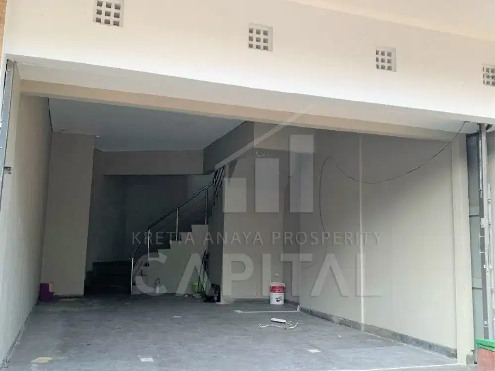 RUKO ANTAPANI SIAP USAHA DENGAN LOKASI SANGAT STRATEGIS