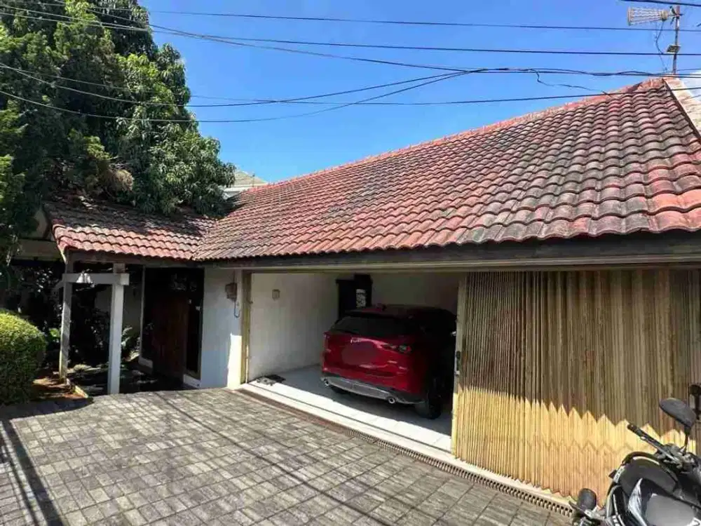 ( ADA VIEW ) RUMAH DI JL SUMBING LEMPONGSARI GAJAHMUNGKUR SEMARANG