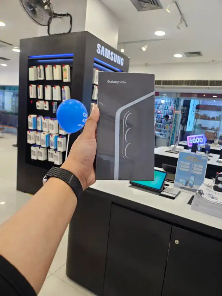 SAMSUNG S26+ FREE BUDS 3 FE