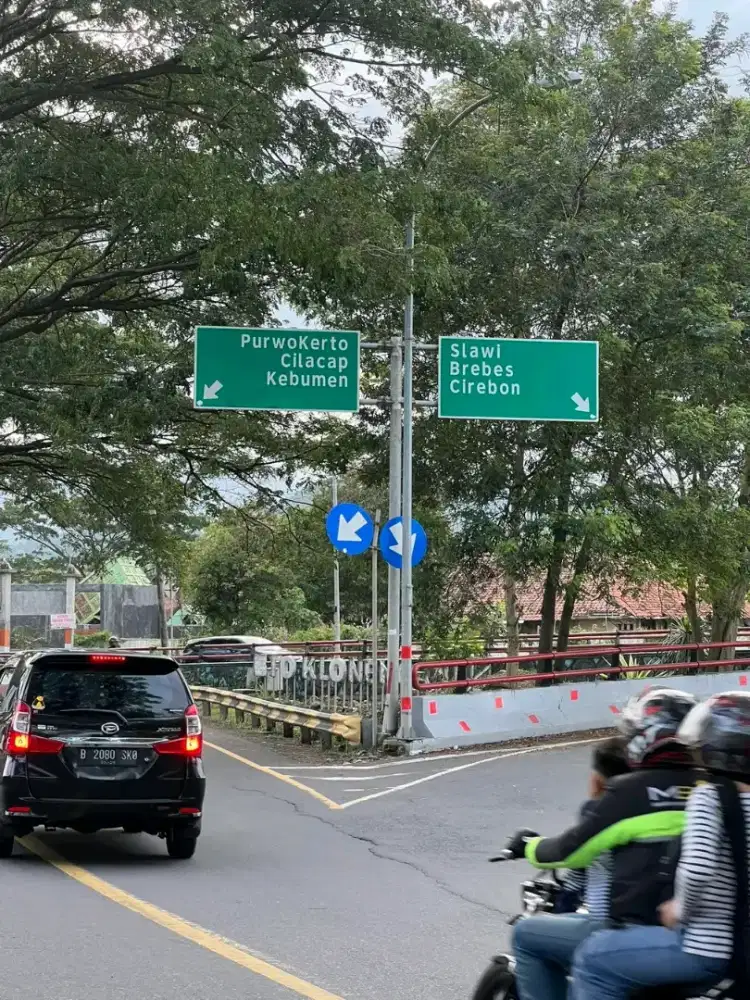 Saya sedang mencari pekerjaan sebage supir