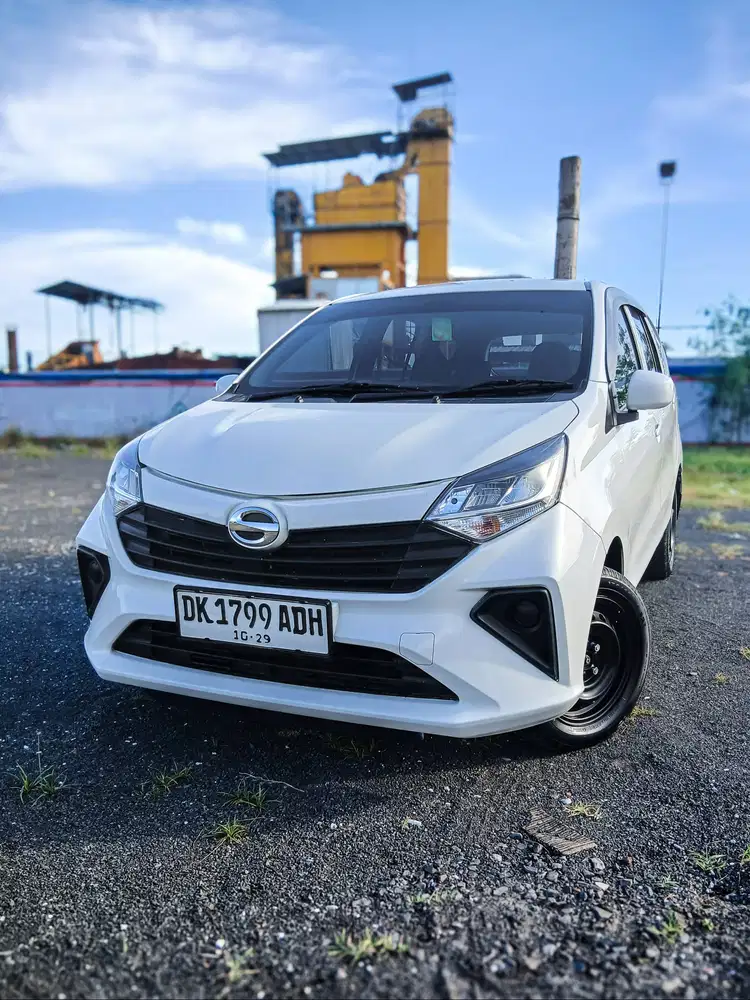 Harga Cash dan Paket Kredit Paling Murah Sigra 1.2 X MT 2024 Putih