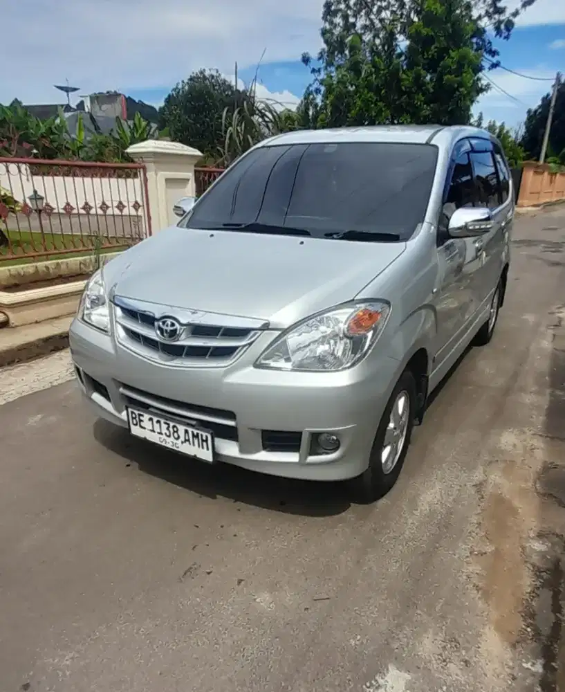 AVANZA 1.3 G MANUAL TGN 1 DR BARU