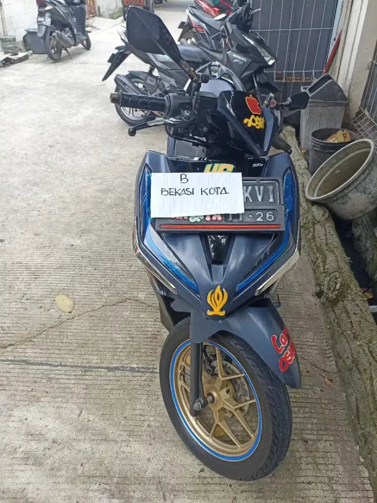 Honda Vario tahun 2021 125 CC blue mate ISS CBS full accessories