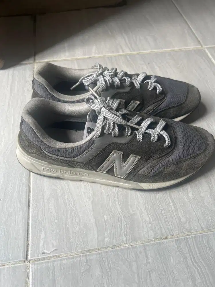 Sepatu New Balance