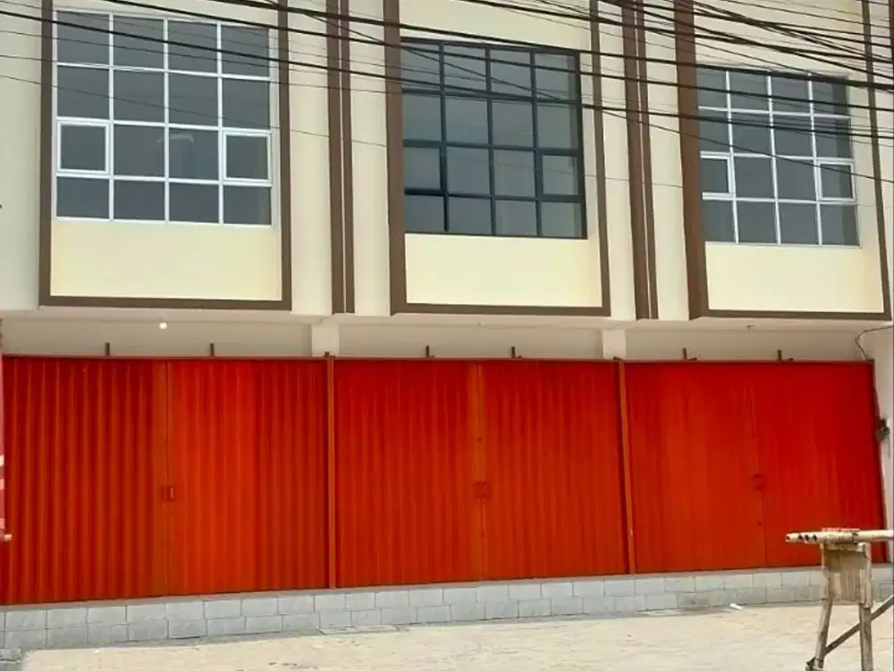 ruko gandeng komersil strategis pinggir jalan di kemang raya cilodong depok