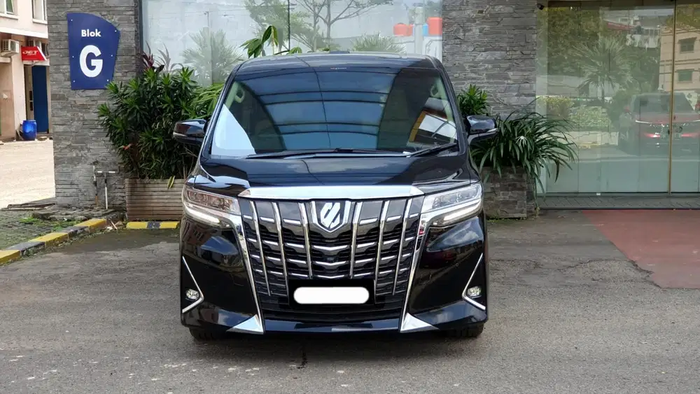 Toyota alphard g atpm 2018 hitam pilotseat sunroof