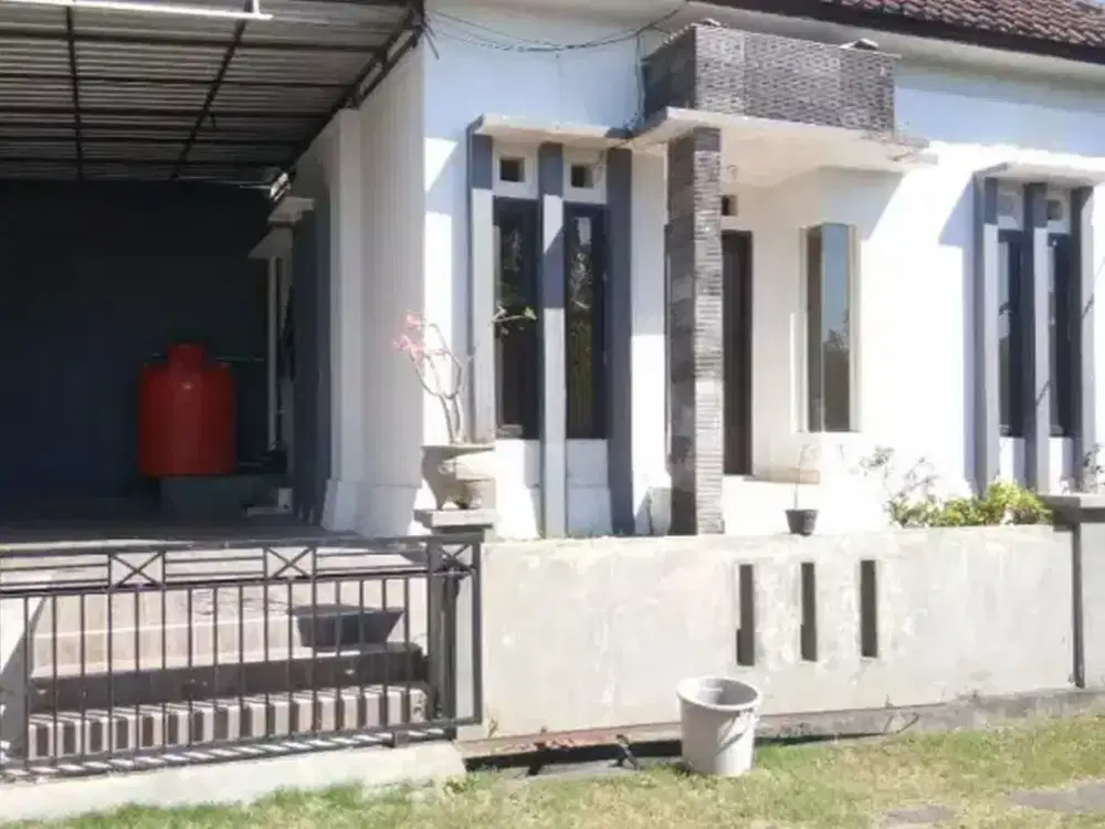 Rumah Full Furnished Siap Huni Disewakan, di Kutuh, Badung Area