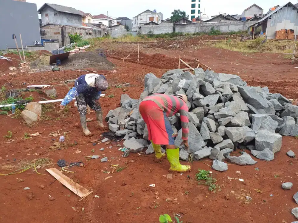 Abu batu makadam split pasir urug batu belah kali basecourse