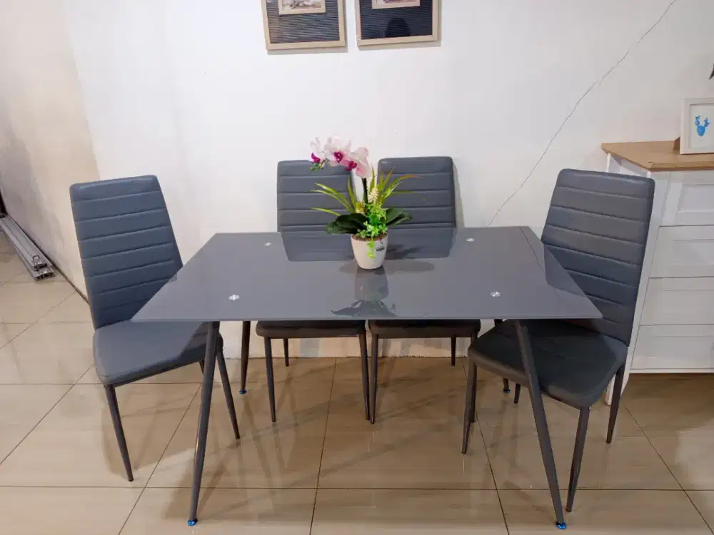 Set meja makan(bisa cicilan)