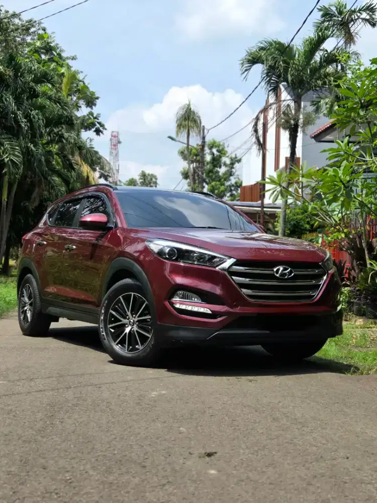 Cash! Hyundai tucson 2017 at full spek istimewa