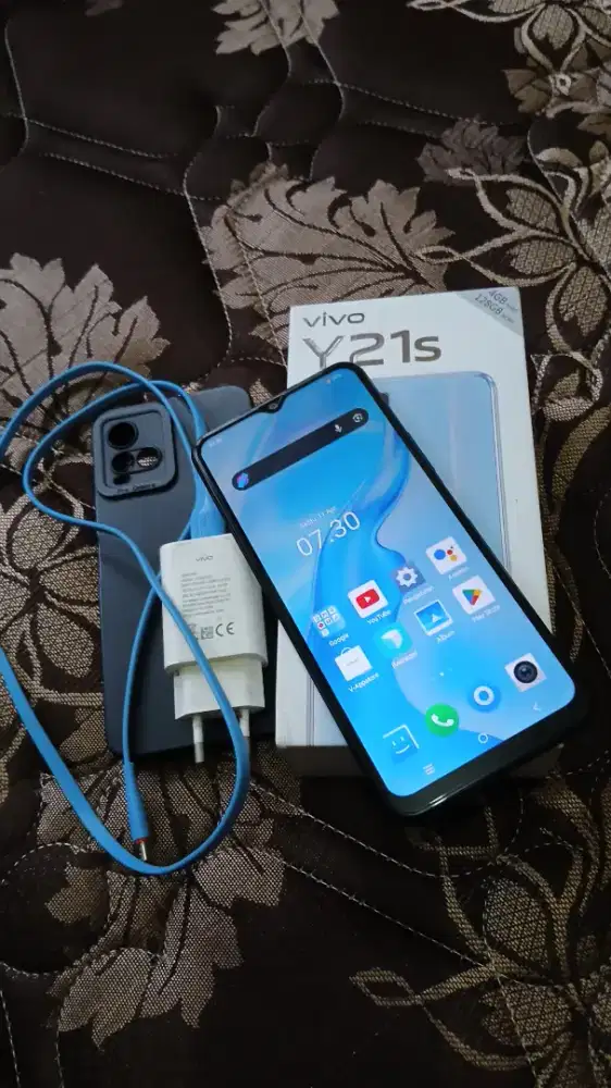 JUAL BU VIVO Y21s 4/128  FULLSET
