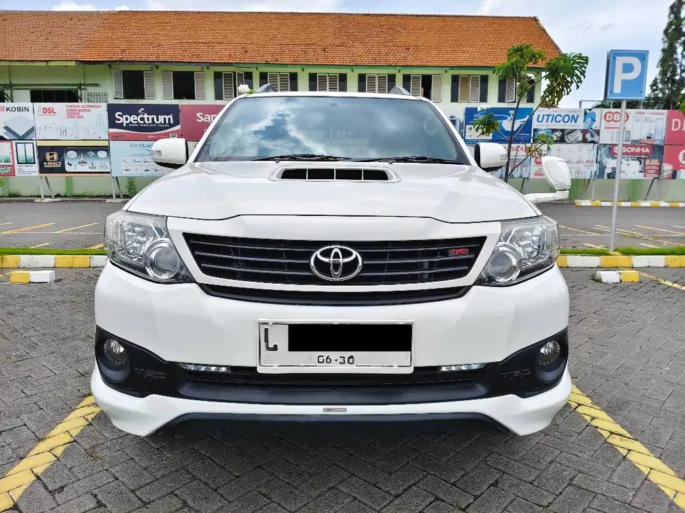 Fortuner VNT TRD 2015 CASH