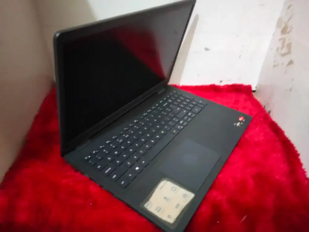 Dell Inspiron 15/AMD RYZEN 3-3250u/ram8gb/ssd 256gb/VGA AMDRadeon Vega