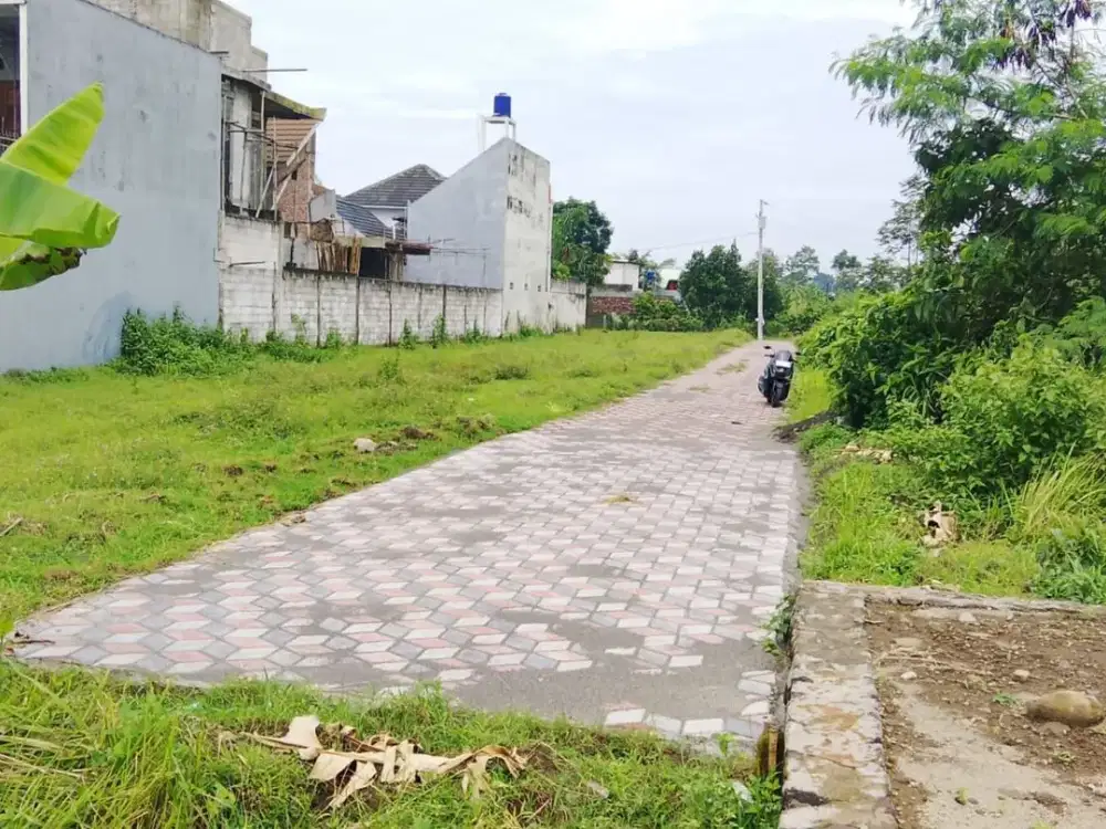 Tanah Maguwoharjo 3 menit dari  UNRIYO kampus 2