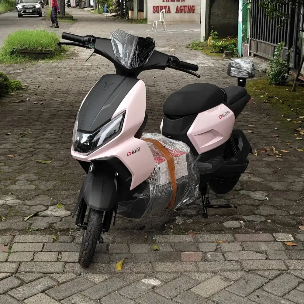 SEPEDA LISTRIK UWINFLY D66A  4JT AN SAJA FREE SERVICE 1 TAHUN