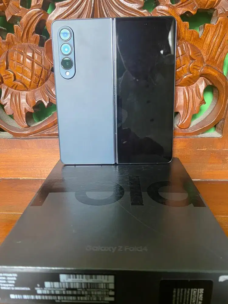 Z Fold 4 GreyGren 12/256 Lengkap