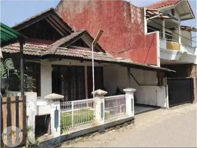 Rumah di Komplek Taman Cibaduyut Indah Bandung Dekat Tol Moh Toha