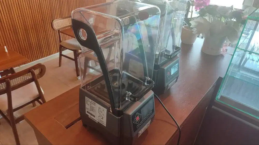 Blender Jus Smoothies Getra KS-10000