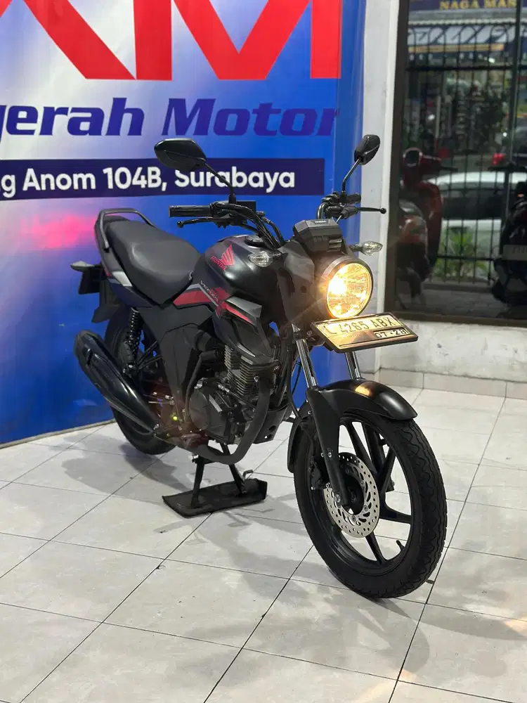 Honda Cb Verza 150cc Tahun. 2023 Km 9Rb Anugerah Motor Pucang
