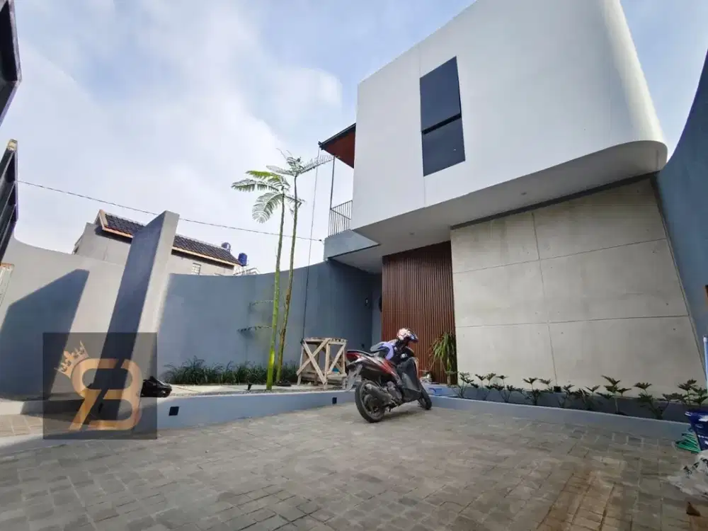 DIJUAL Rumah Baru Bangunan Modern lokasi premium tengah kota Area Turangga Buahbatu Bandung