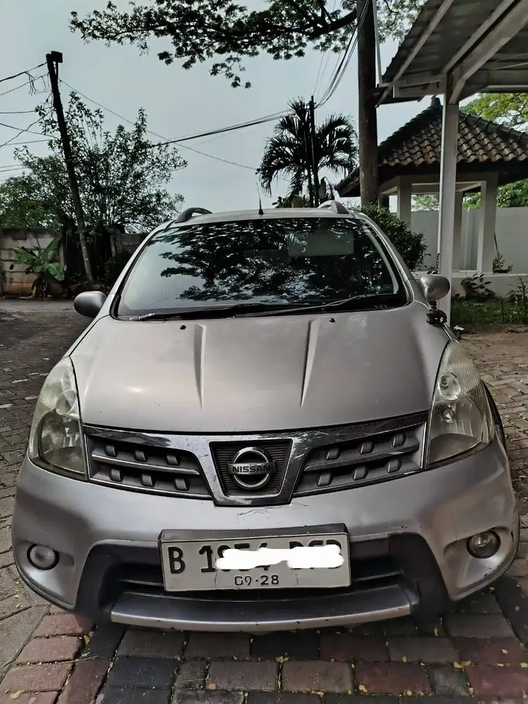 Dijual Nissan Livina XGear 1,5 AT Tahun 2008