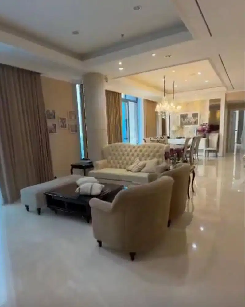 DISEWAKAN APARTEMEN MEWAH VOILA CIPUTRA WORLD 4BR FULL INTERIOR