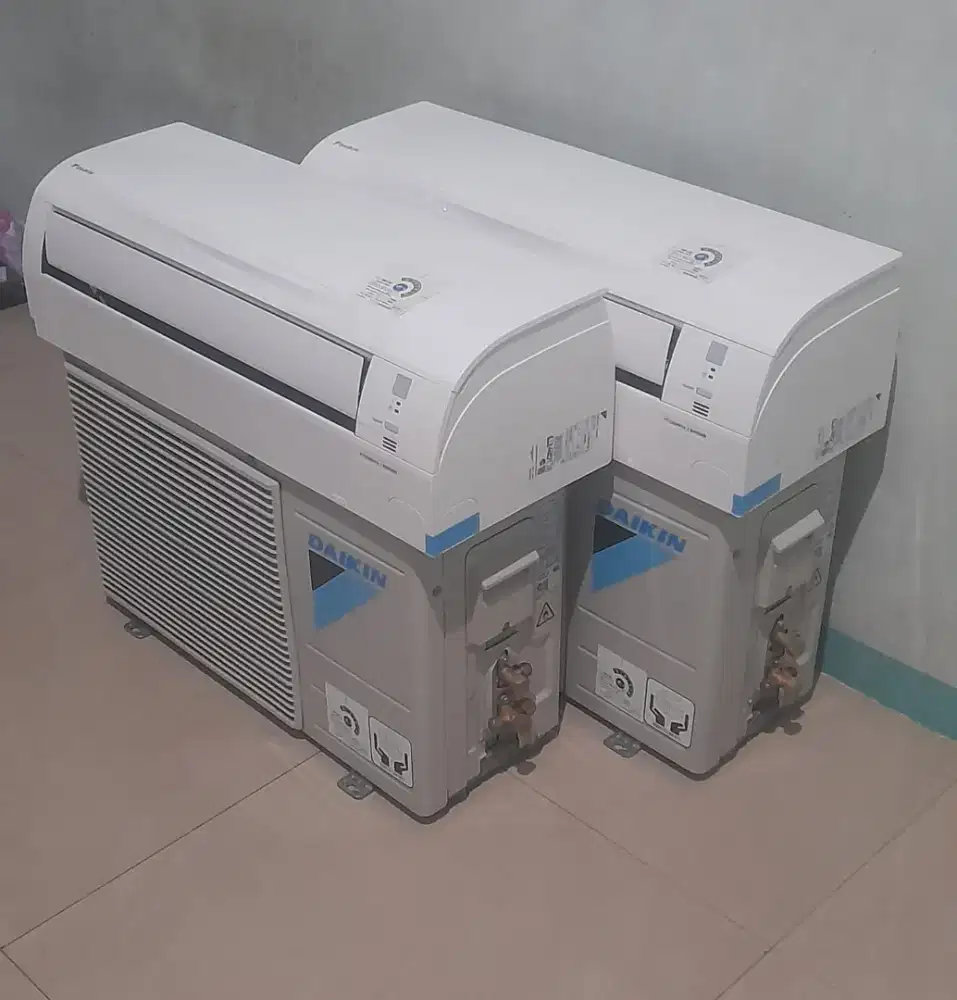 Jual ac daikin thailand 1/2 pk+3/4pk R32 masih mulus ori ful