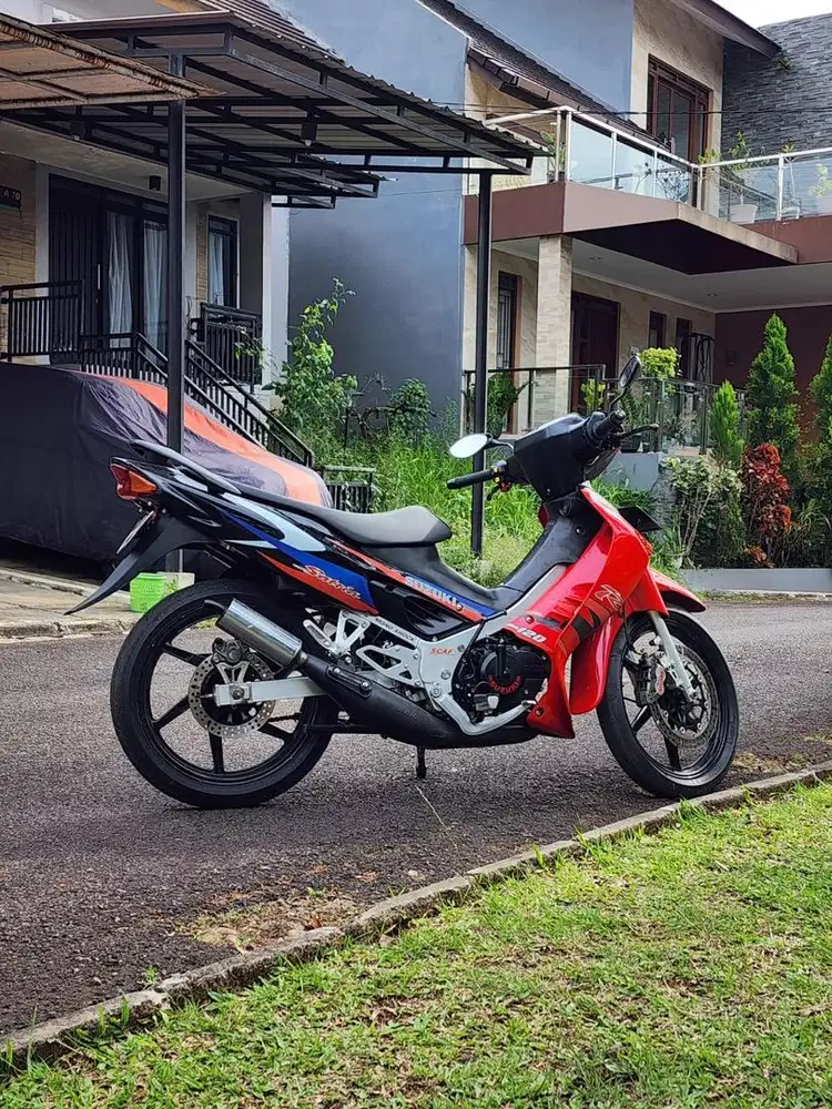Suzuki Satria 2005