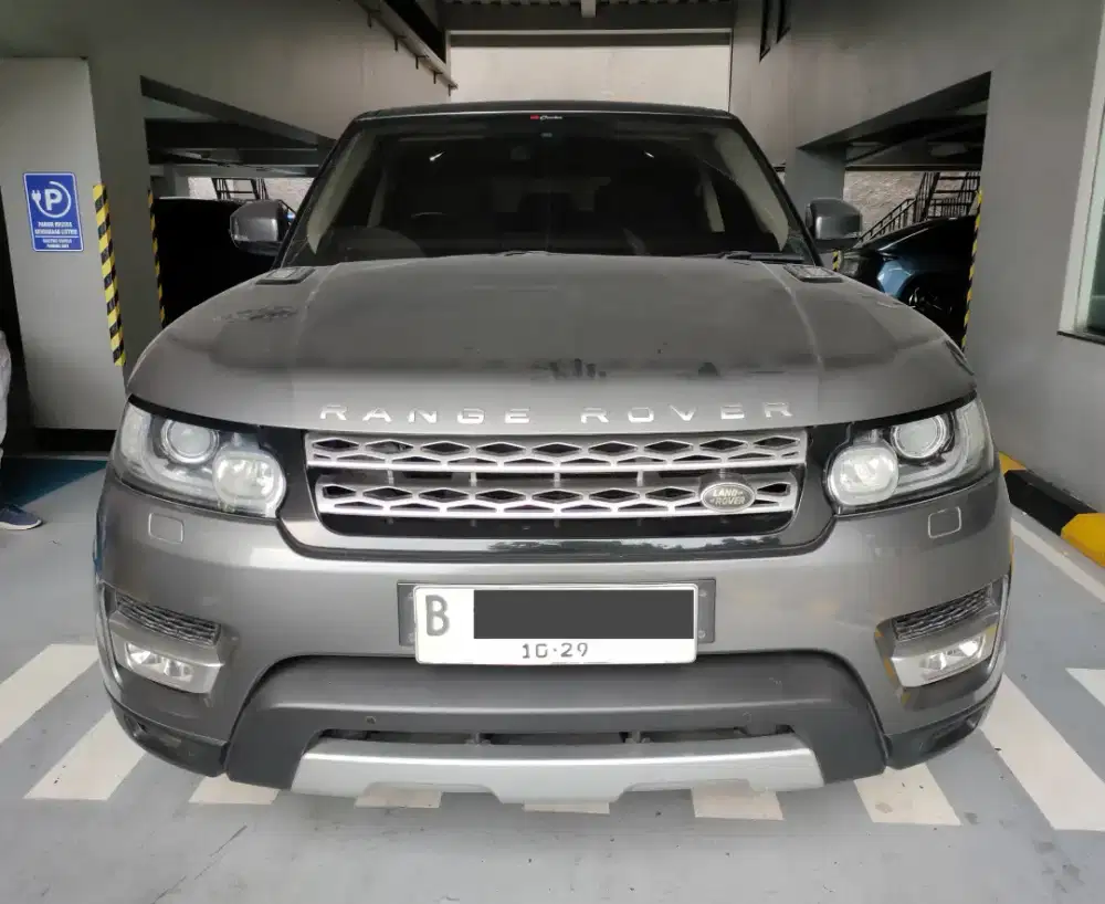 Dijual Land Rover Range Rover 3.0 Sport V6 HSE 2014