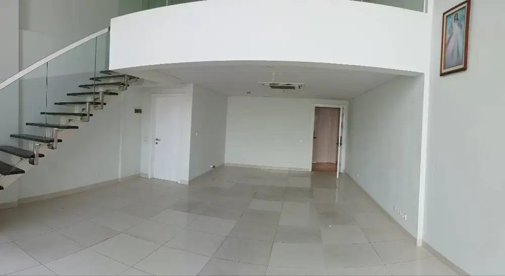 DISEWAKAN APARTEMEN VIELOFT SOHO CIPUTRA WORLD KOSONGAN SURABAYA