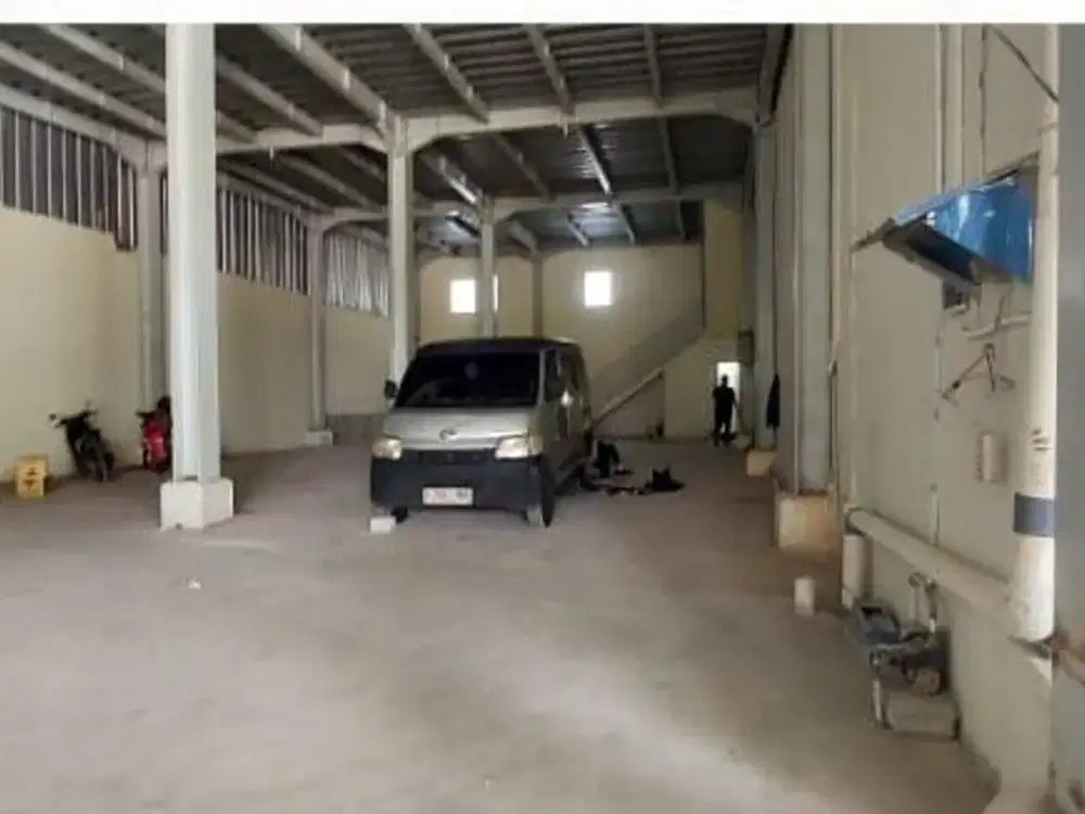 Di Sewakan Gudang 3 Lantai Luas 1350 M2 di Komp Pergudangan Prima Daan Mogot Jakarta Barat