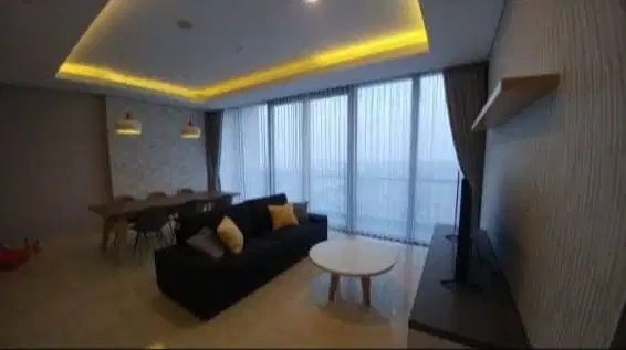 DISEWAKAN APARTEMEN THE VOILA 3BR SEMI PRIVATE LIFT CIPUTRA WORLD