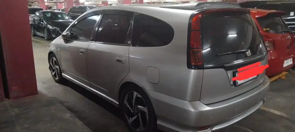 Honda Stream 2005 Bensin