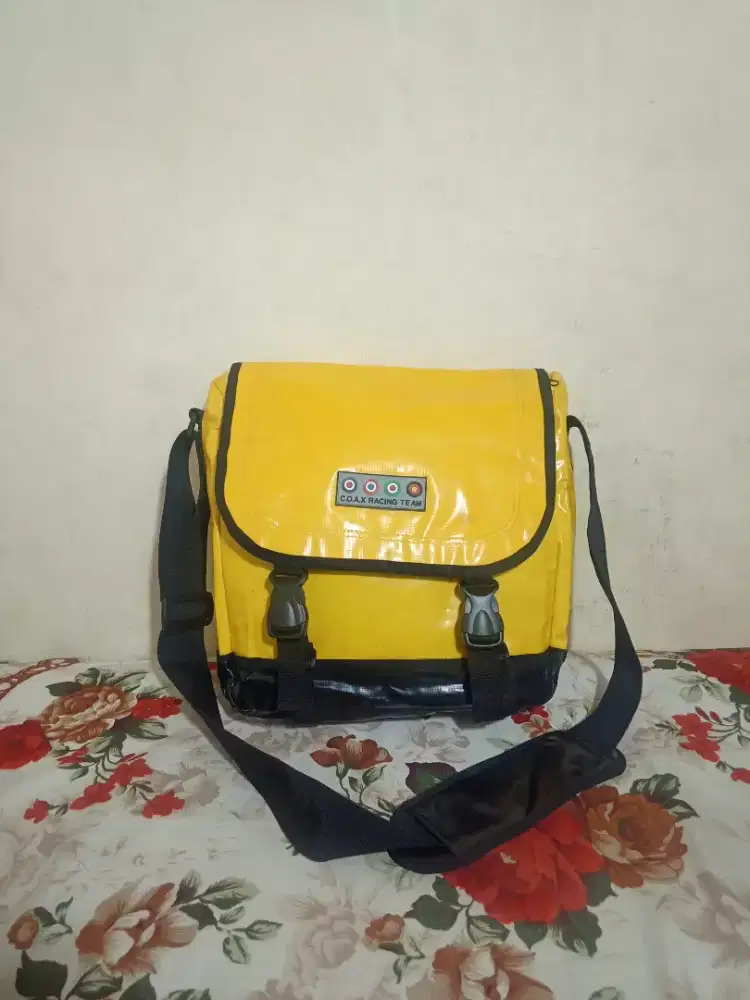 Tas Sling Bag Outdoor COAX