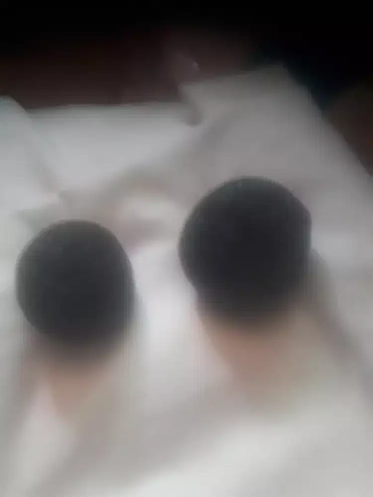 Bahan batu permata kecubung black silver crystal