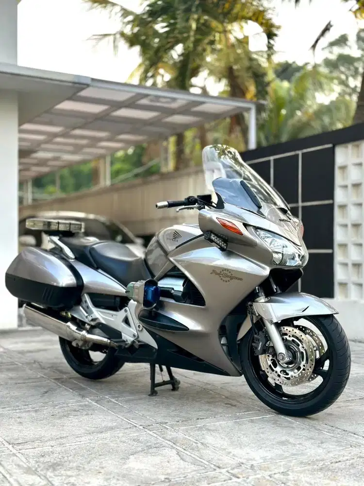 Moge Honda ST 1300 Pan Europe Full Paper Pajak Hidup Very Good