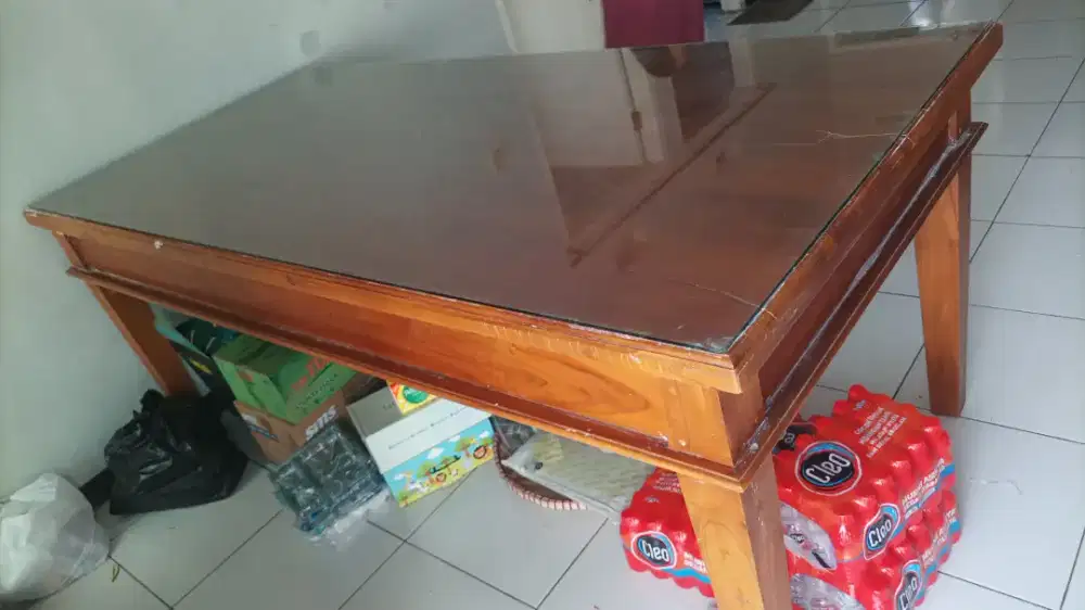 MEJA JATI dan LEMARI JATI