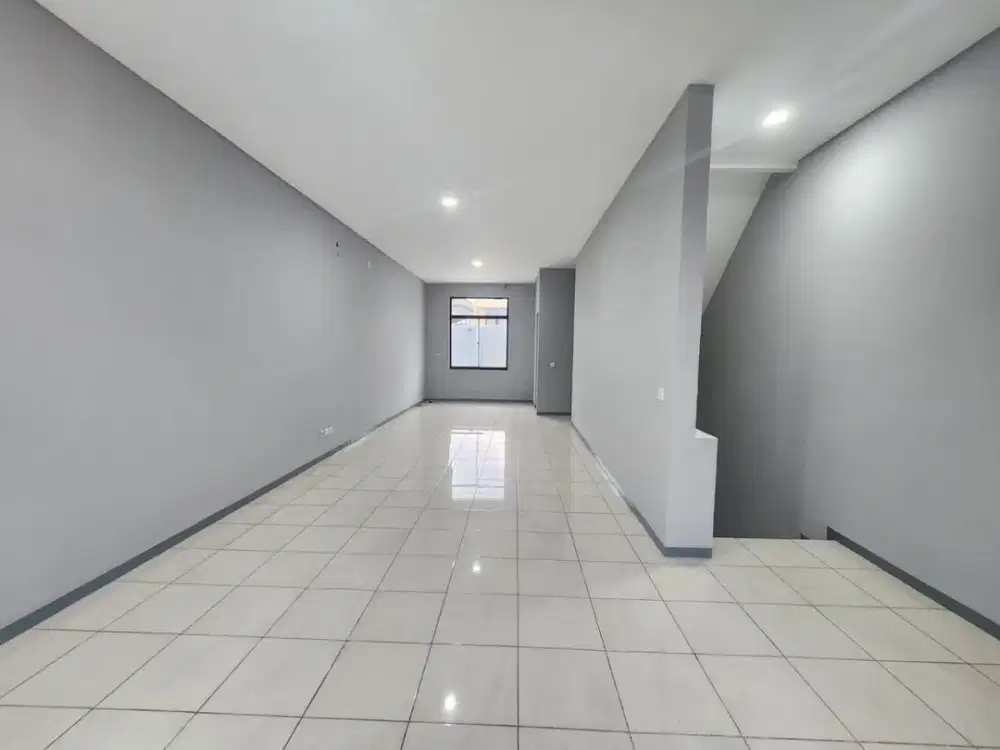 Ruko HBBC Full Bangunan Disewakan di Kota Baru Parahyangan