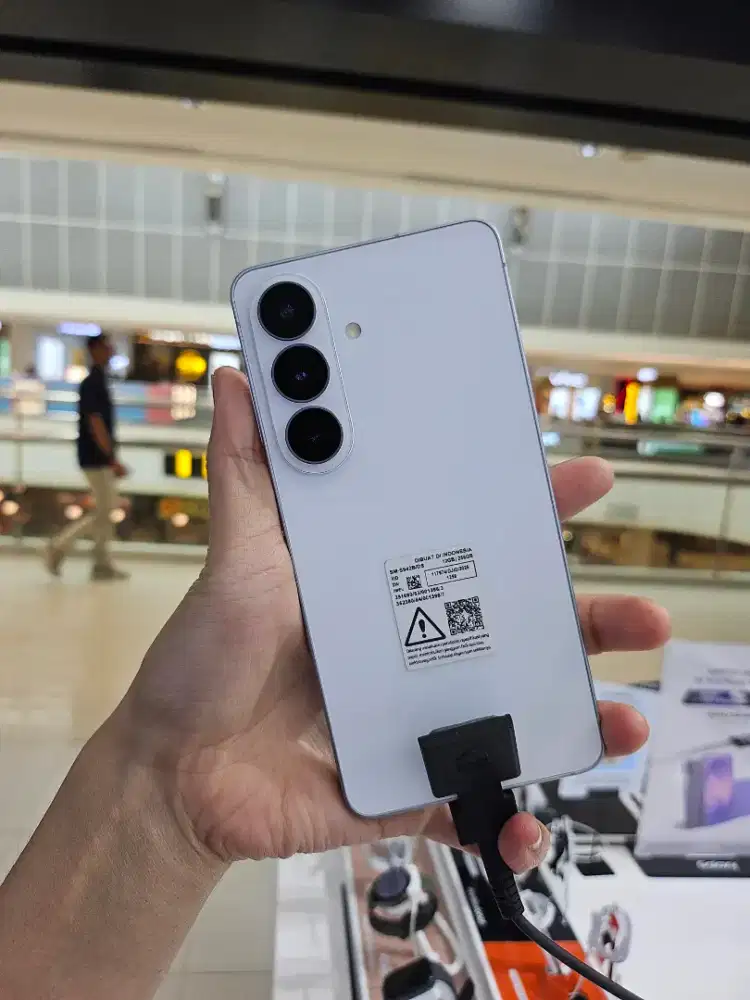 SAMSUNG GALAXY S26 512 GARANSI RESMI SEIN 1 TAHUN