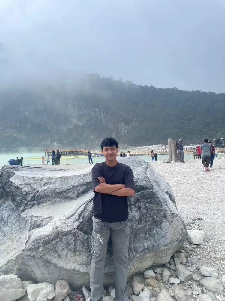 mencari pekerjaan di bidang apapun