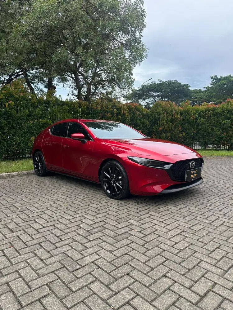 Mazda 3 Hatcback 2025 NIK 2025