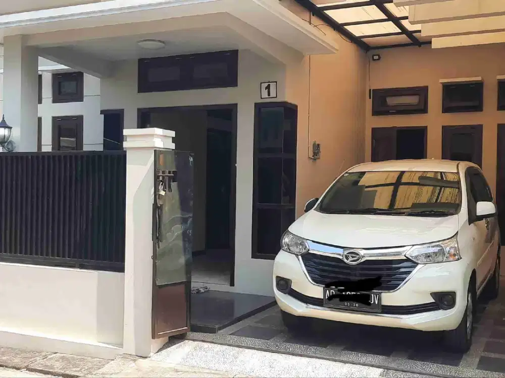 Di sewakan bersih 2 AC 10 menit ke RS Muwardi- UNS.