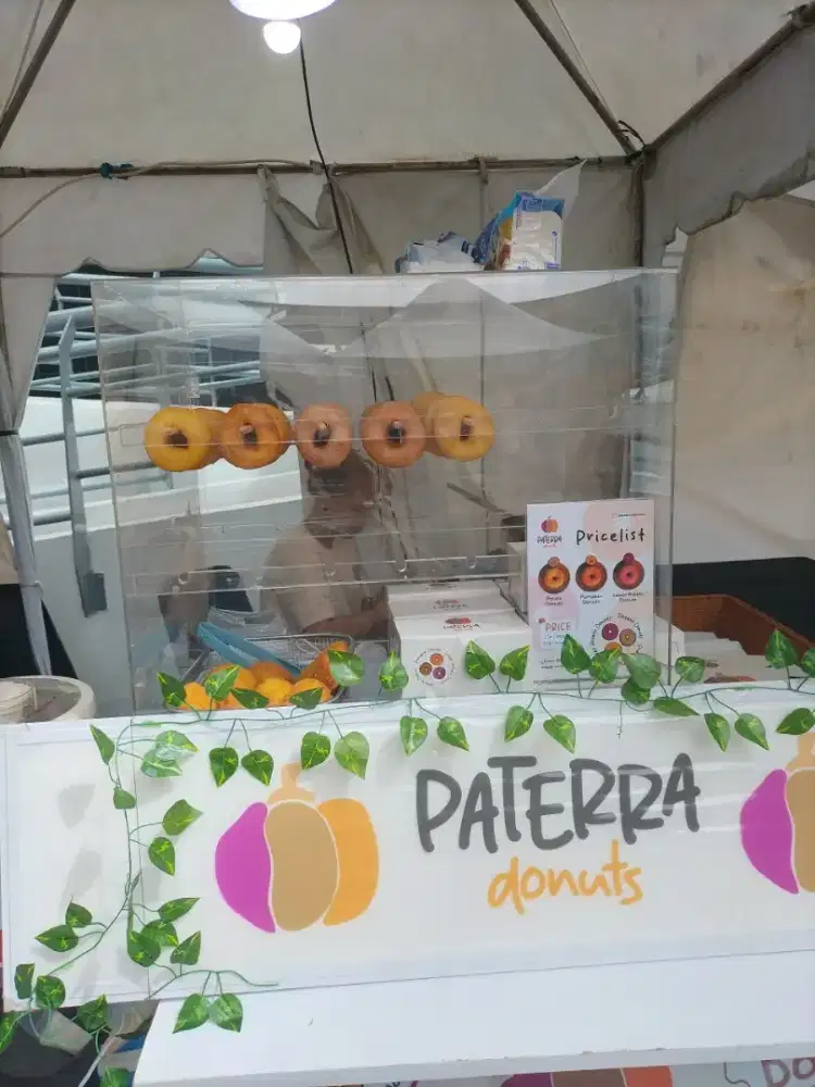 dibutuhkan Spg wanita